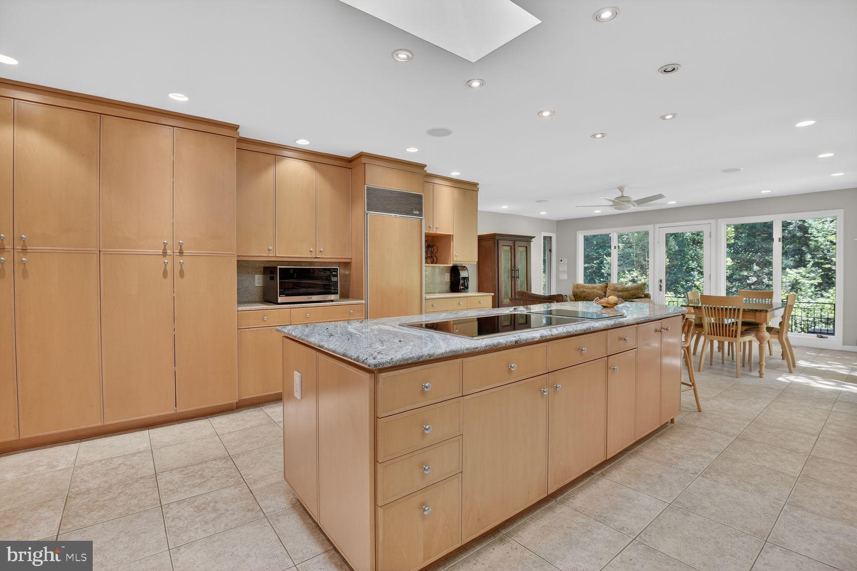 10801 Balantre Lane Potomac, MD 20854 - Photo 22 of 71