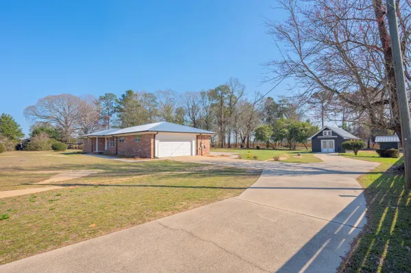 $409,000 | 2928 Barton Road, Crestview, FL 32539