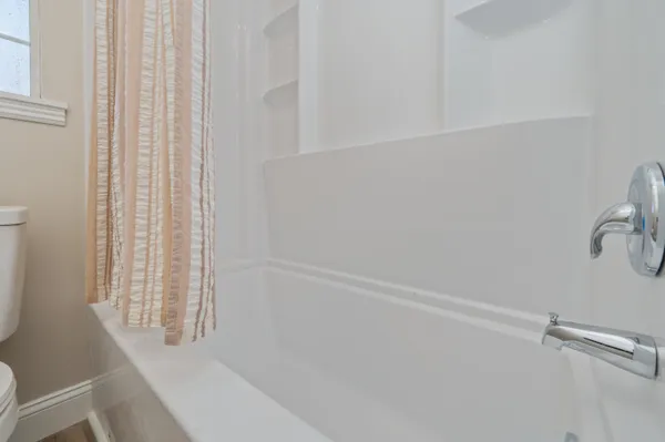 $409,000 | 2928 Barton Road, Crestview, FL 32539