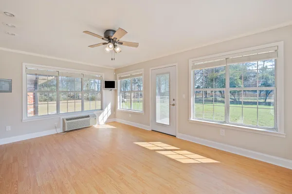 $409,000 | 2928 Barton Road, Crestview, FL 32539