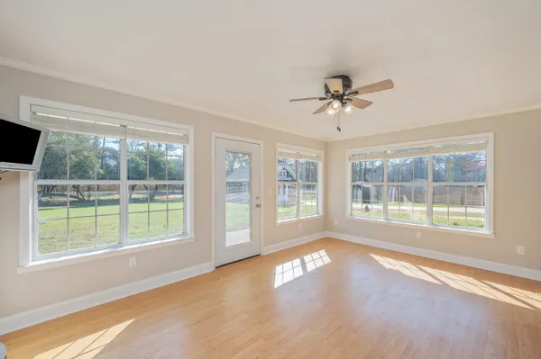 $409,000 | 2928 Barton Road, Crestview, FL 32539