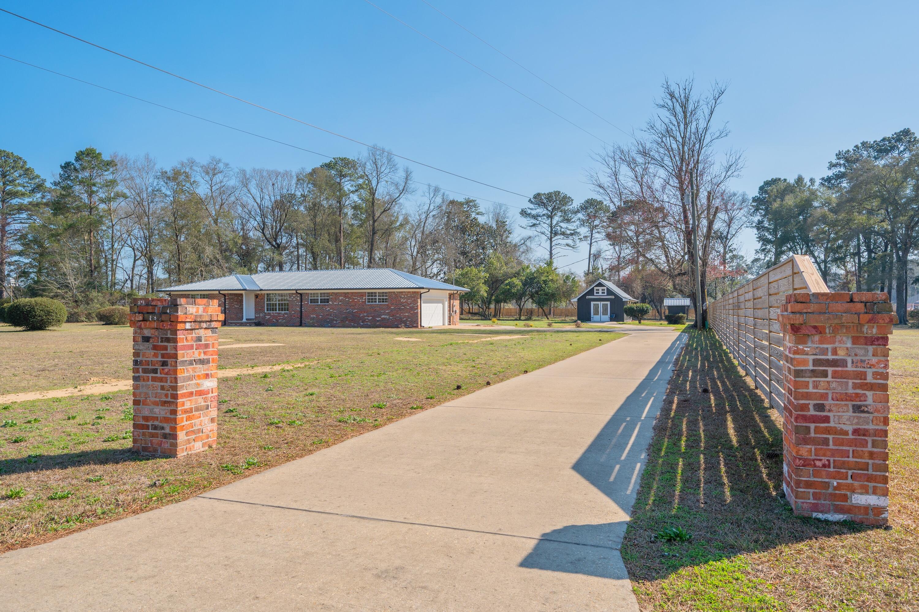 2928 Barton Road Crestview, FL 32539 - Photo 40 of 65 2928 Barton Rd-42