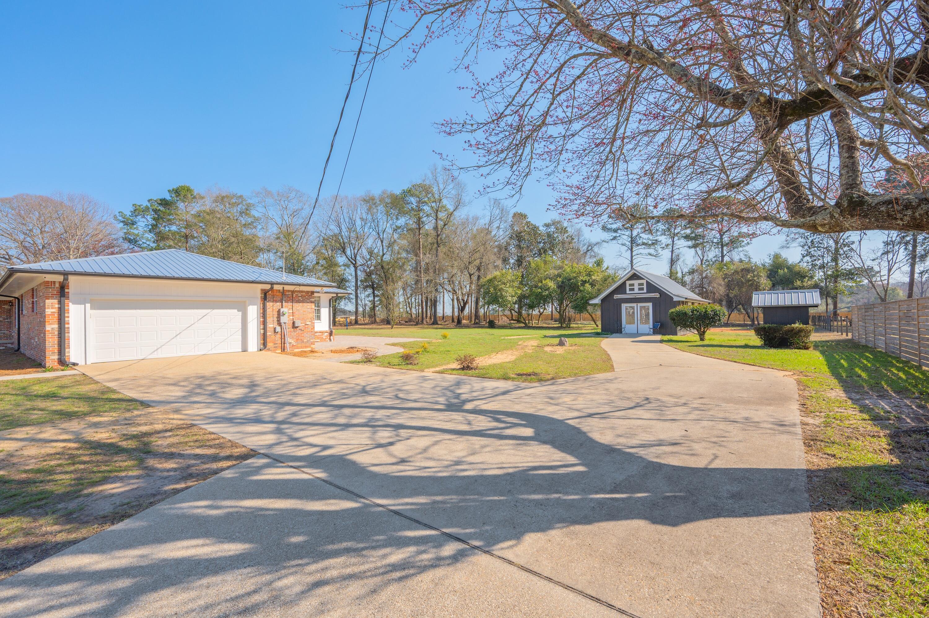 2928 Barton Road Crestview, FL 32539 - Photo 42 of 65 2928 Barton Rd-45