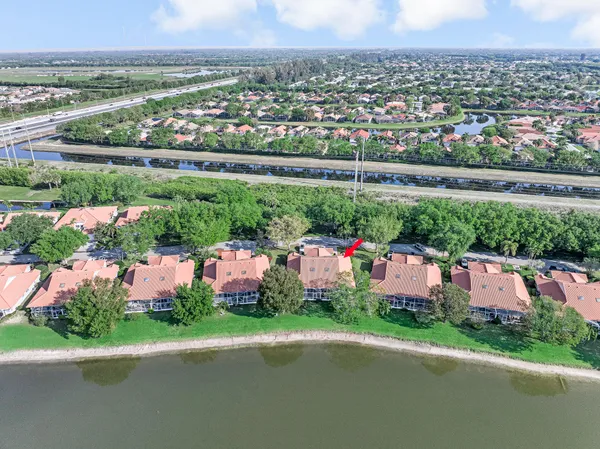 $415,000 | 7690 Majestic Palm Drive, Boynton Beach, FL 33437
