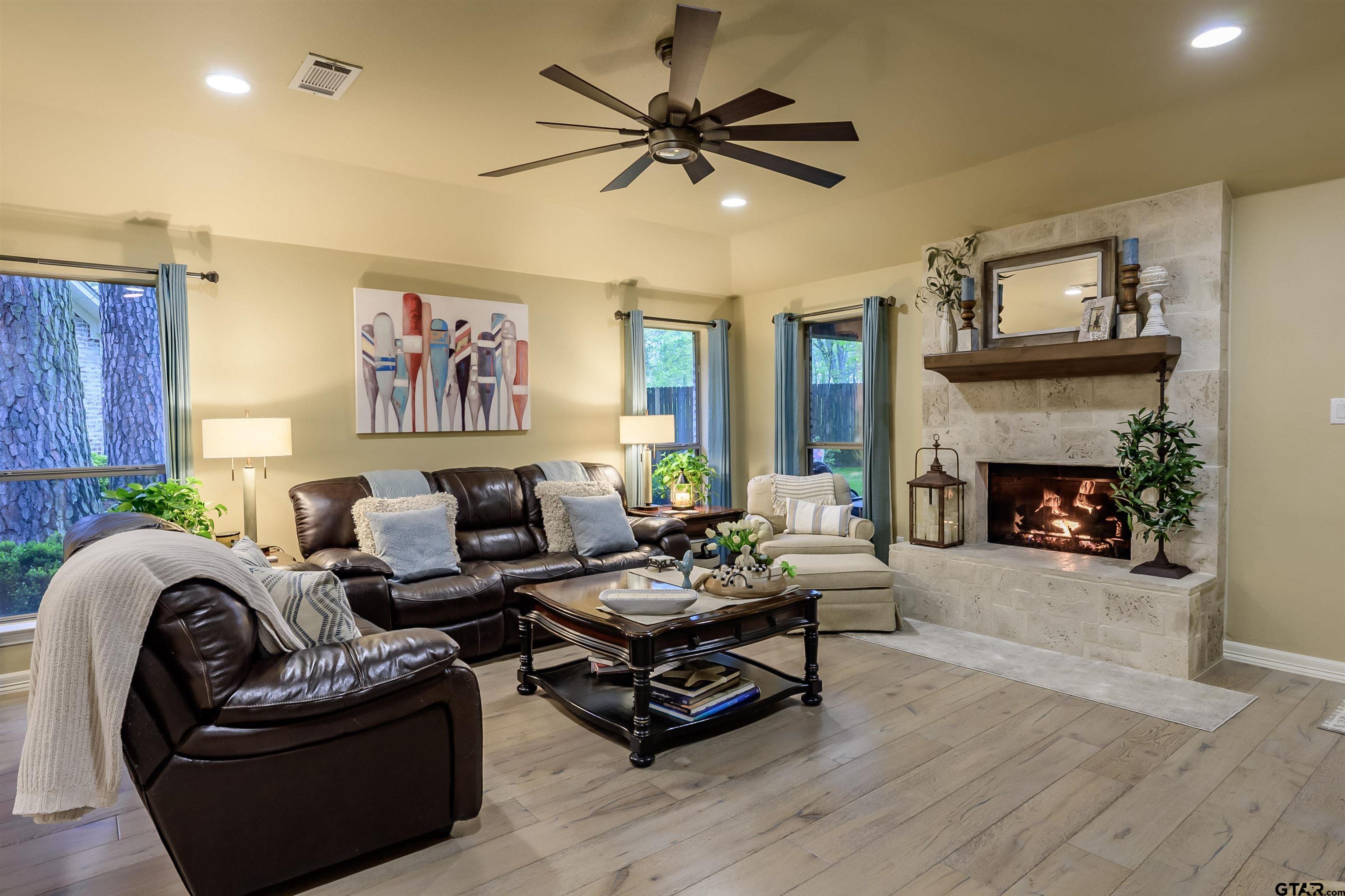 17469 Old River Road Flint, TX 75762 - Photo 21 of 45