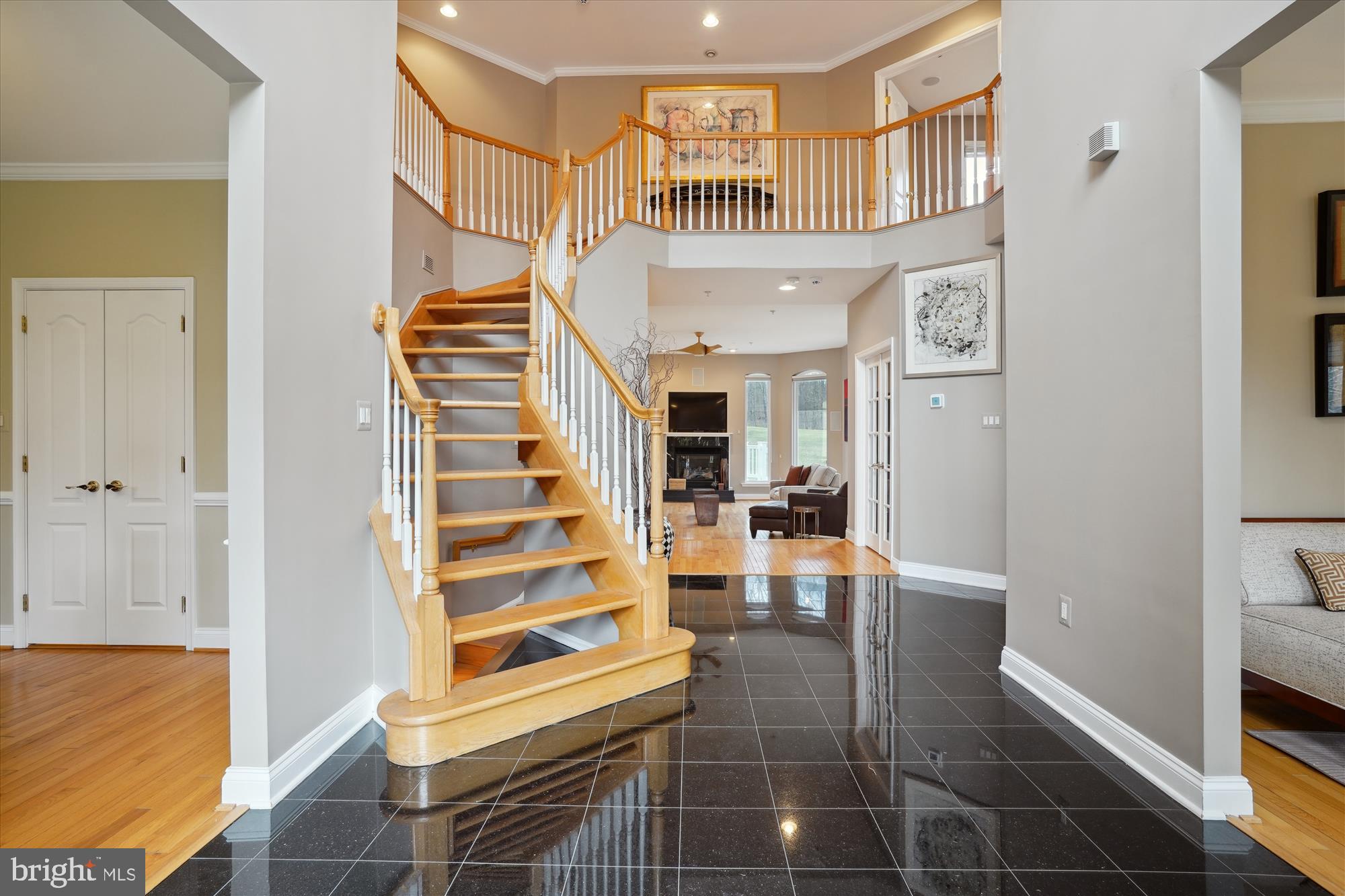 17410 Queen Anne Road Upper Marlboro, MD 20774 - Photo 19 of 82 Foyer