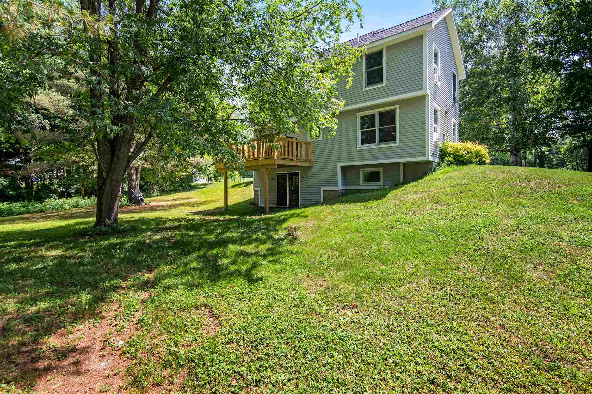 2832 Country Club Road Plainfield, VT 05667 - Photo 10 of 36