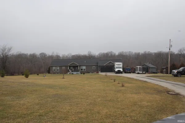 $650,000 | 9622 West 200 North, Andrews, IN 46702