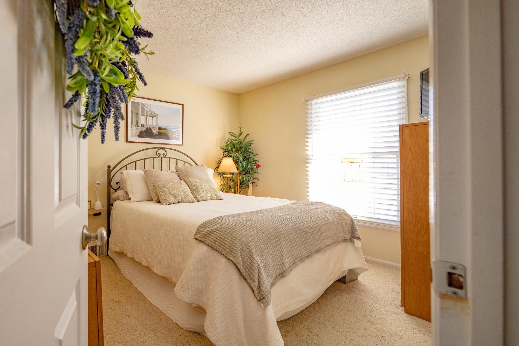 136 Mathison Road South Traverse City, MI 49686 - Photo 20 of 37 Gallery Image 20
