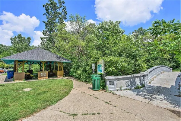 $1,875 | 1209 Island Drive, Unit 102, Ann Arbor, MI 48105