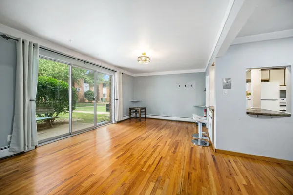 $1,875 | 1209 Island Drive, Unit 102, Ann Arbor, MI 48105