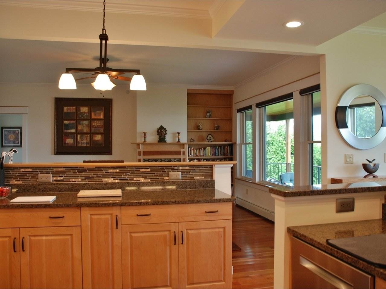 717 Bay Road Shelburne, VT 05482 - Photo 20 of 37 Gallery Image 20