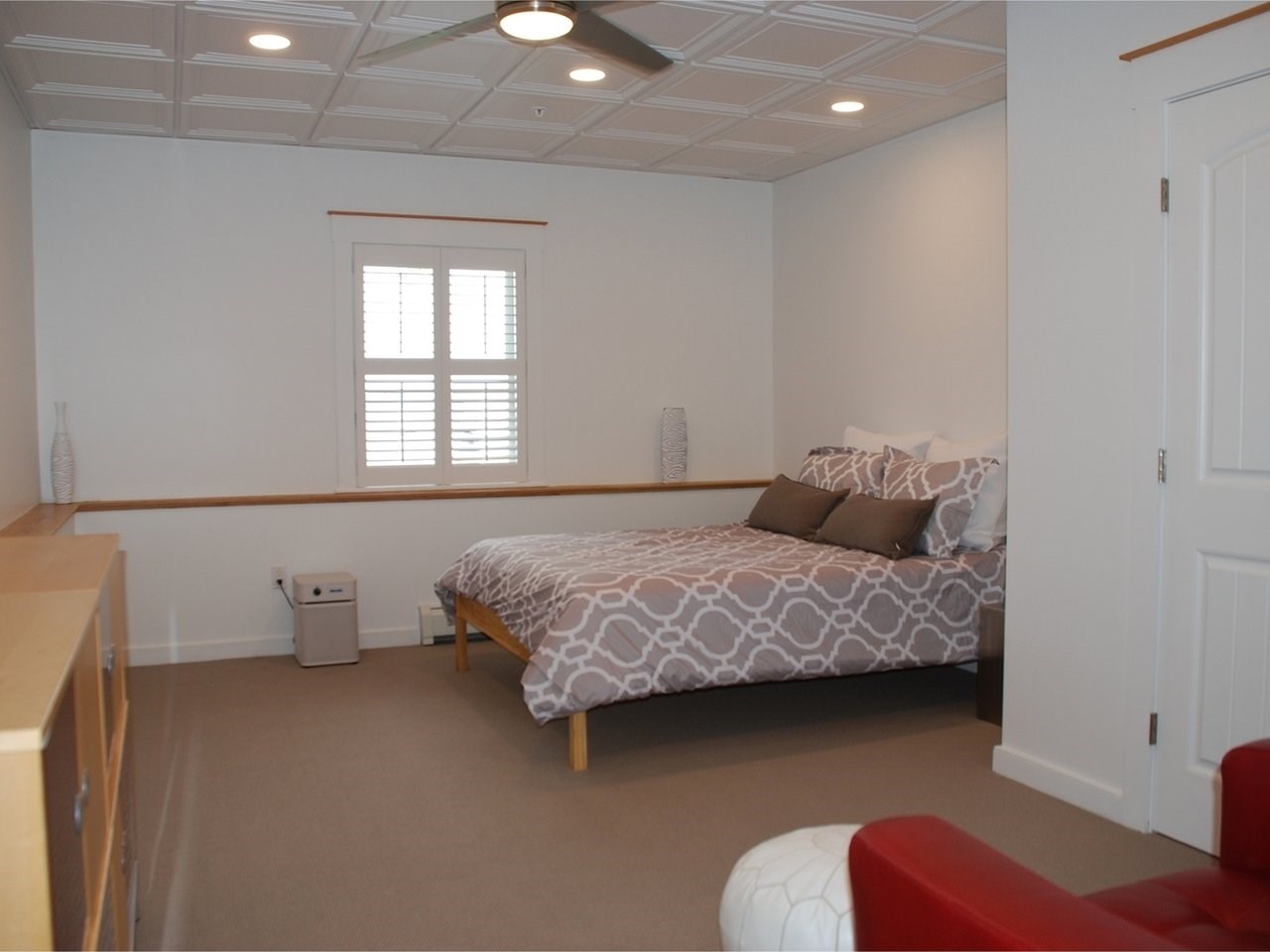 717 Bay Road Shelburne, VT 05482 - Photo 33 of 37 Gallery Image 33