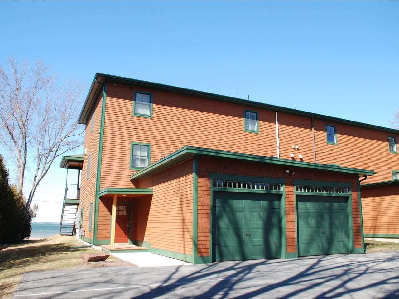 717 Bay Road Shelburne, VT 05482 - Photo 5 of 37 Gallery Image 5