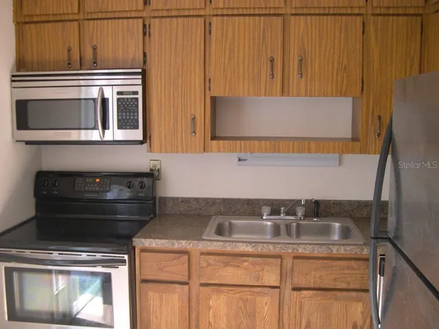 $1,850 | 220 Golden Days Drive, Casselberry, FL 32707