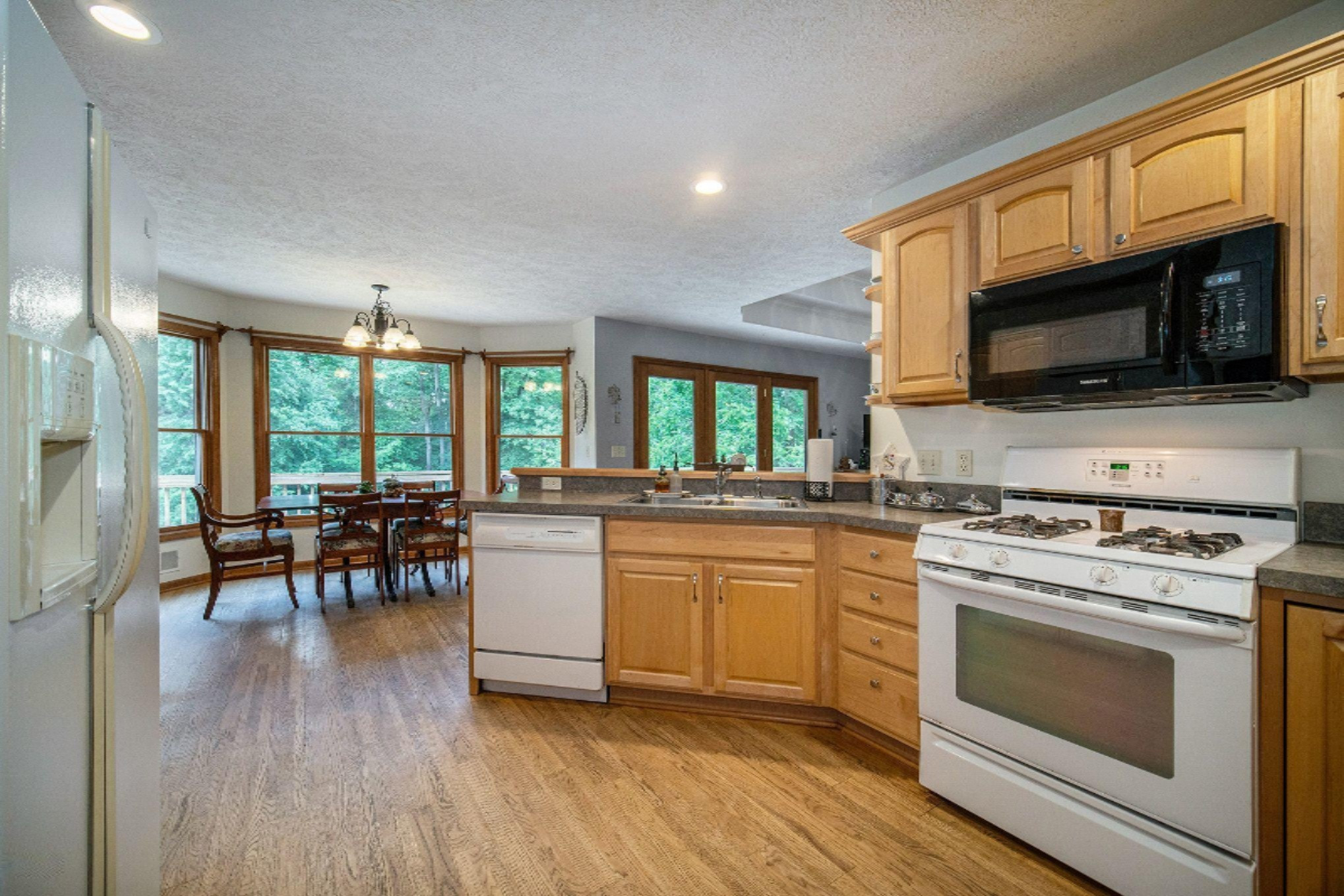 235 Highfield Road Marshall, MI 49068 - Photo 7 of 20 8 - Copy