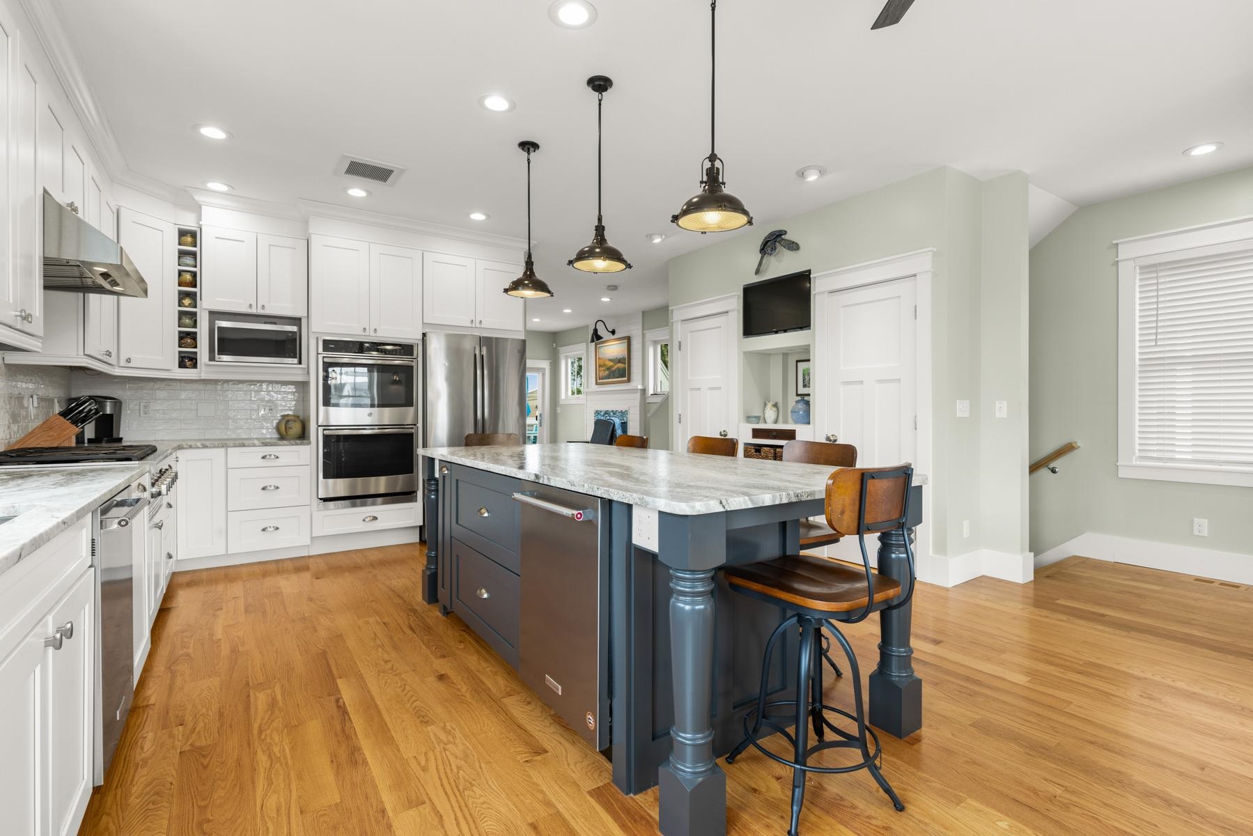 6 Cora Avenue Hampton, NH 03842 - Photo 7 of 51