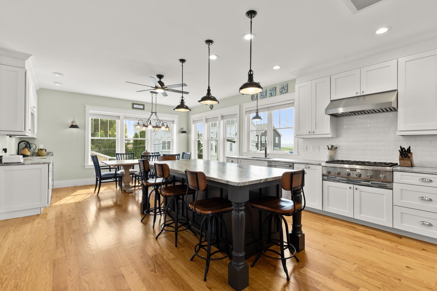 6 Cora Avenue Hampton, NH 03842 - Photo 8 of 51