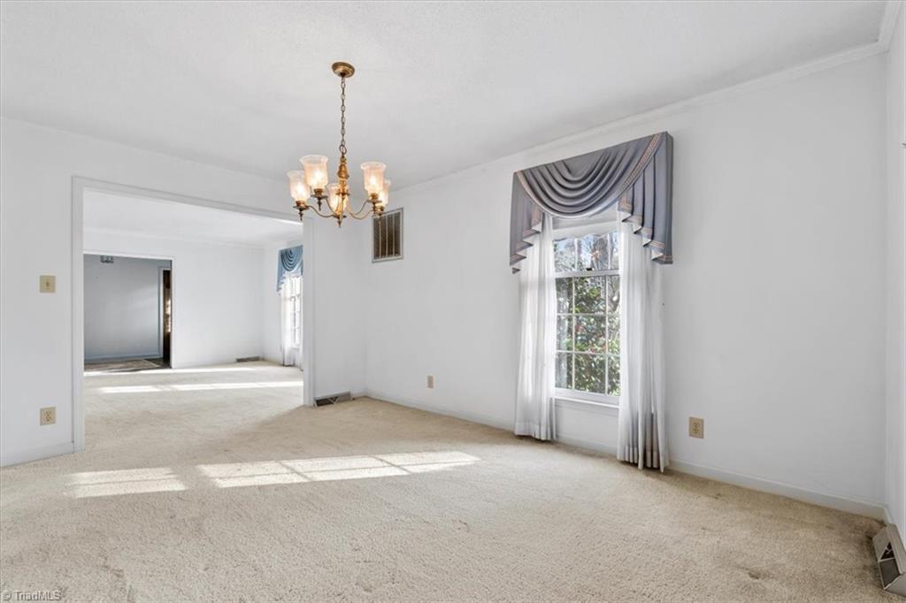 4403 Oakcliffe Road Greensboro, NC 27406 - Photo 6 of 45 Gallery Image 6