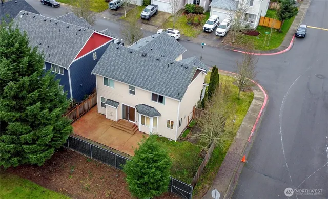 $3,000 | 12701 166th St Court East, Puyallup, WA 98374
