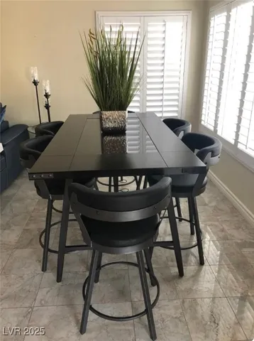 $2,250 | 985 Flapjack Drive, Henderson, NV 89014