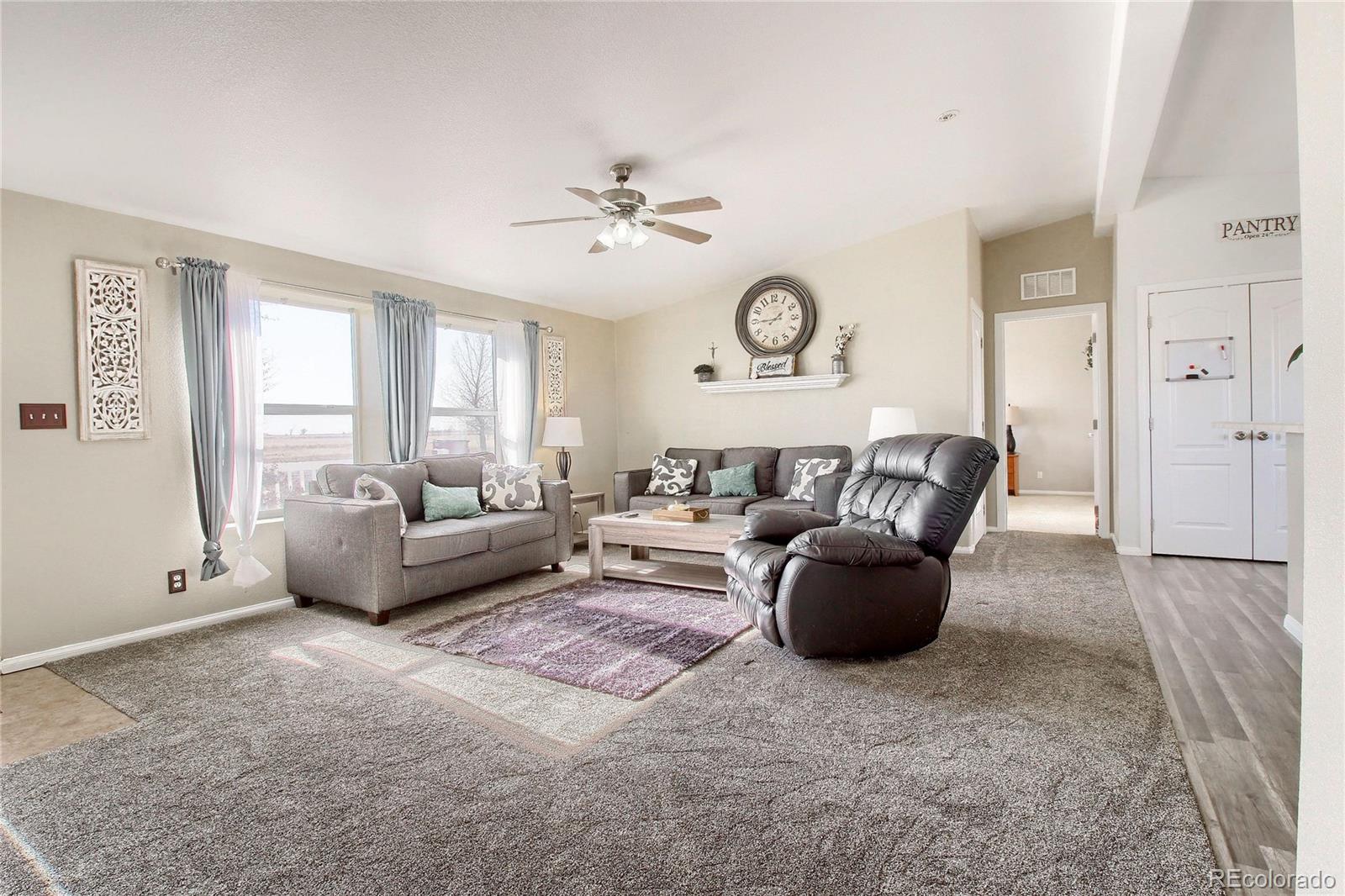 4 East Ranch Road Wiggins, CO 80654 - Photo 4 of 29 Gallery Image 4
