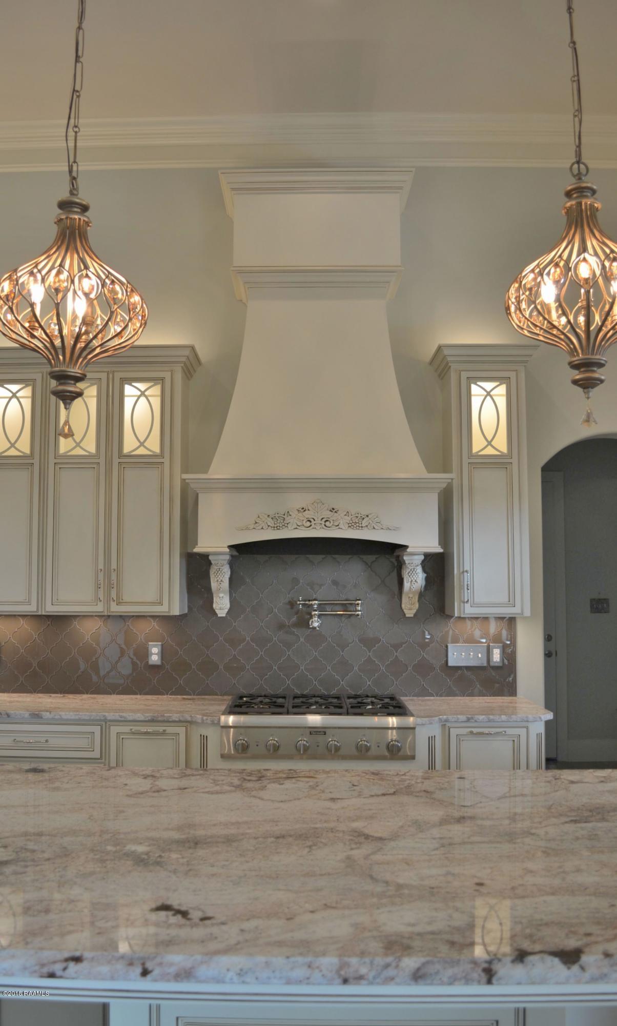 206 Rue De La Rochelle Broussard, LA 70518 - Photo 13 of 50 Gallery Image 13