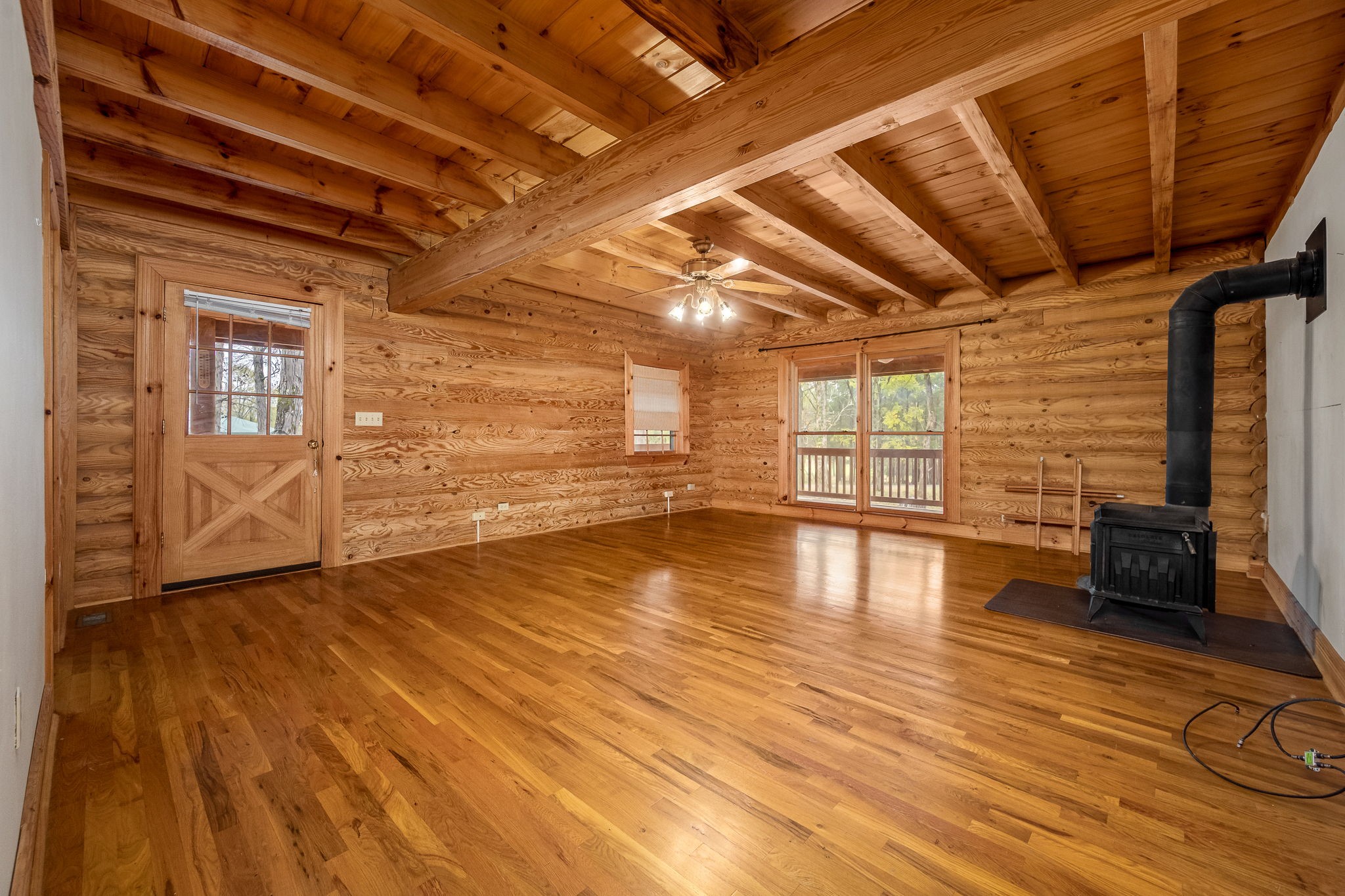 9203 Cobb Road Christiana, TN 37037 - Photo 4 of 96 a view of empty room with wooden floor
