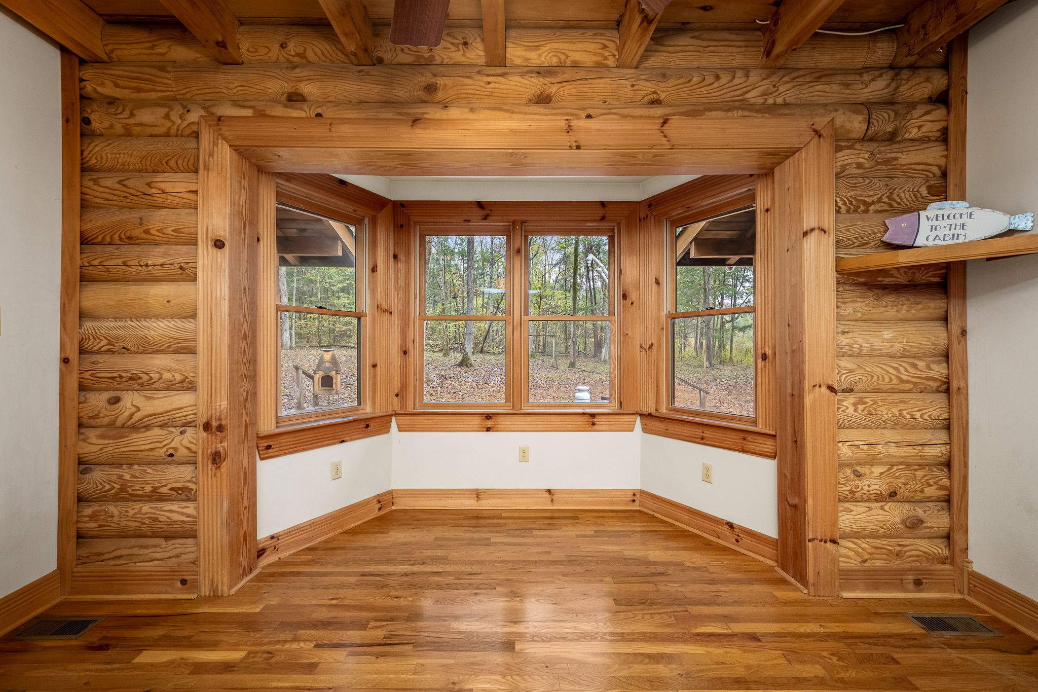 9203 Cobb Road Christiana, TN 37037 - Photo 45 of 96 a view of an empty room and window