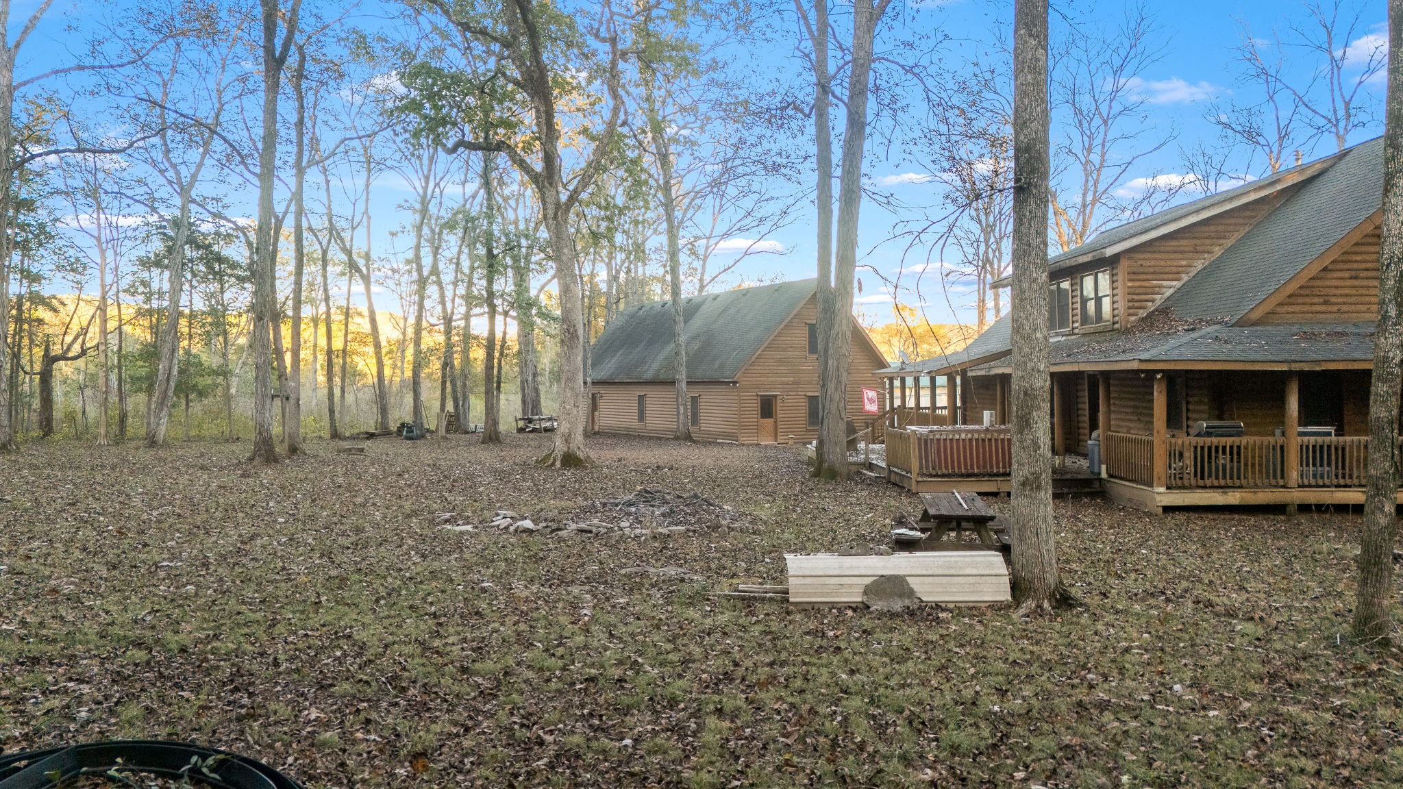 9203 Cobb Road Christiana, TN 37037 - Photo 75 of 96 a backyard of a house with table and chairs