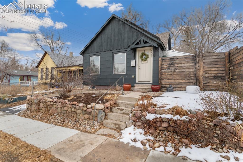207 South Prospect Street Colorado Springs, CO 80903 - Photo 4 of 32