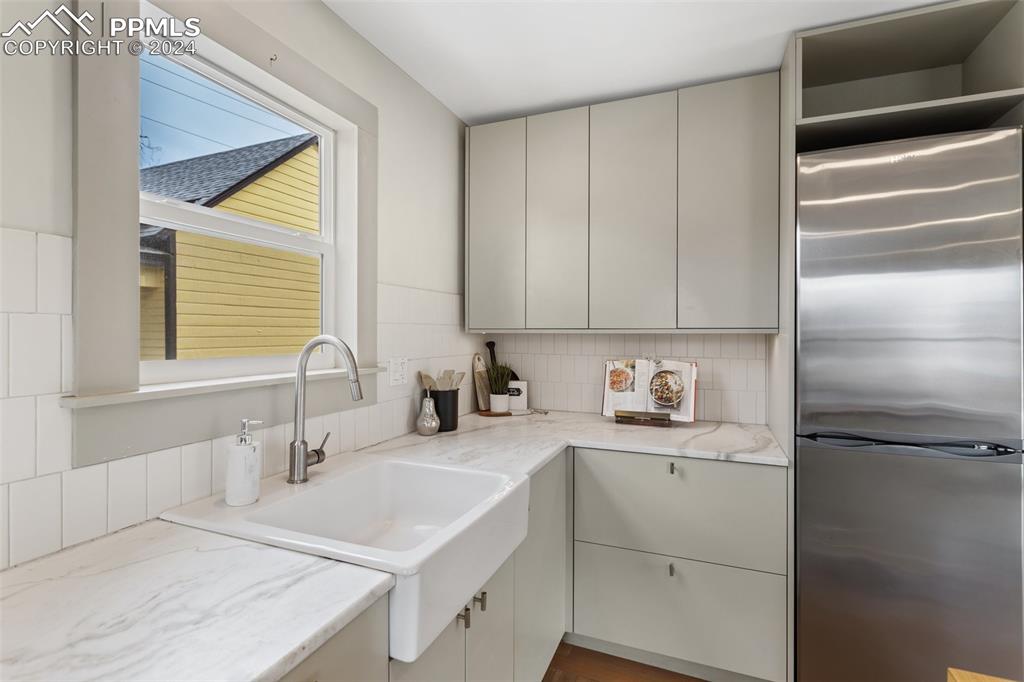 207 South Prospect Street Colorado Springs, CO 80903 - Photo 10 of 32