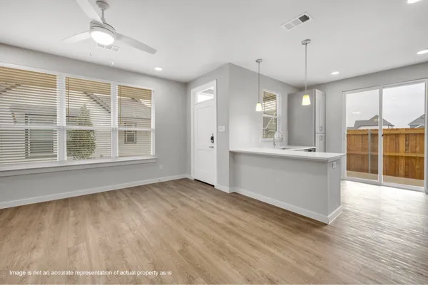 $2,025 | 10105 Danielson Grv Drive, Fort Worth, TX 76108