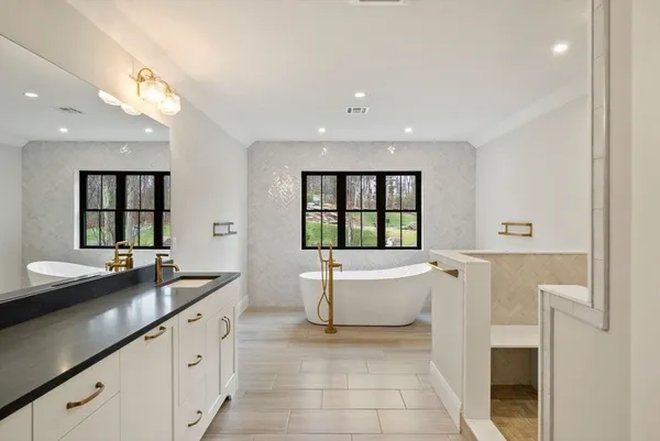 $2,499,000 | 15 Whisper Way, Hopkinton, MA 01748