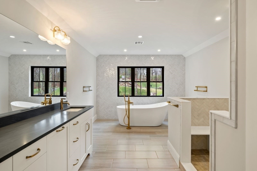 15 Whisper Way Hopkinton, MA 01748 - Photo 31 of 41