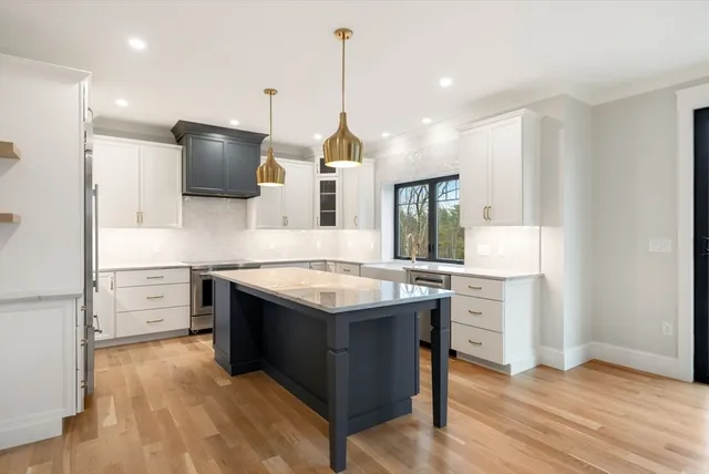 $2,599,000 | 15 Whisper Way, Hopkinton, MA 01748