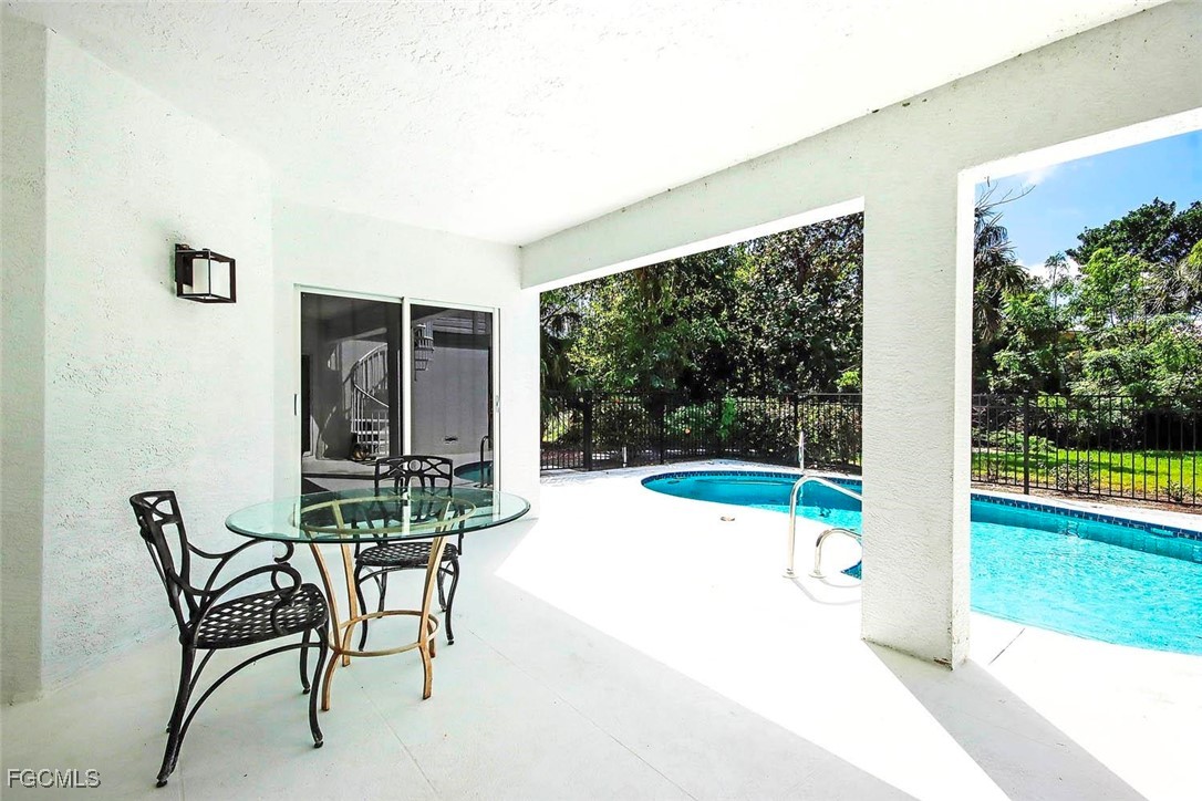 717 Gopher Walk Way Sanibel, FL 33957 - Photo 31 of 39