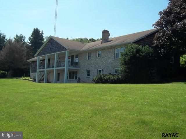 492 St Bartholomew Road Hanover, PA 17331 - Photo 5 of 32