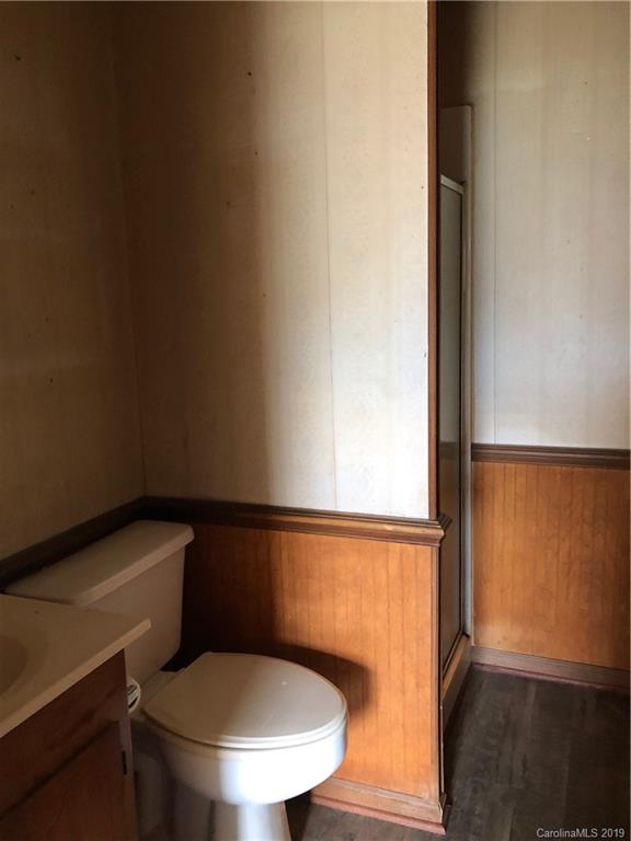 645 Crescent Road Rockwell, NC 28138 - Photo 7 of 8 a bathroom with a toilet