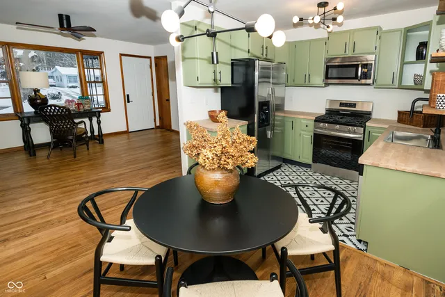 $249,900 | 1945 Danbury Drive, Indianapolis, IN 46231