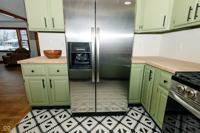 $249,900 | 1945 Danbury Drive, Indianapolis, IN 46231