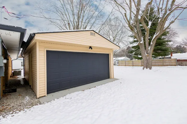 $249,900 | 1945 Danbury Drive, Indianapolis, IN 46231