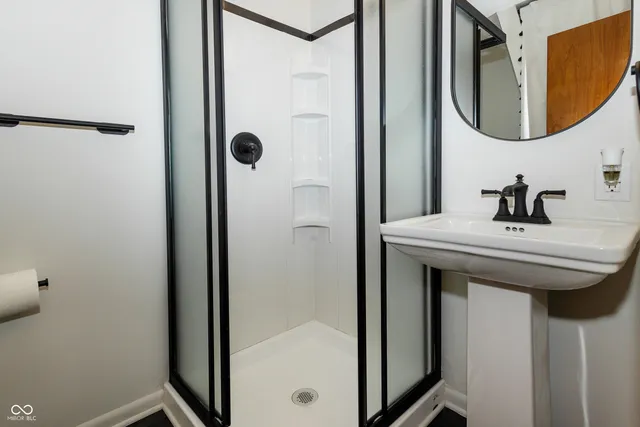 $249,900 | 1945 Danbury Drive, Indianapolis, IN 46231