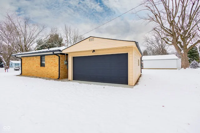 $249,900 | 1945 Danbury Drive, Indianapolis, IN 46231