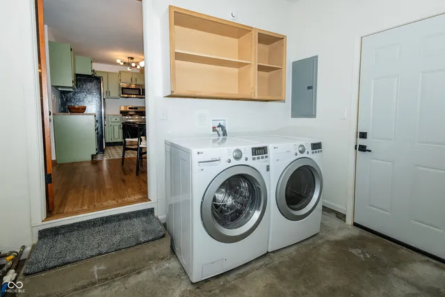 $249,900 | 1945 Danbury Drive, Indianapolis, IN 46231