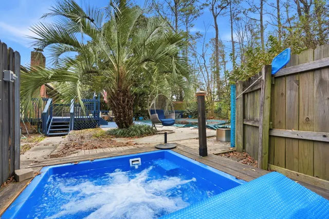 $305,000 | 210 Pointer Drive, Summerville, SC 29485