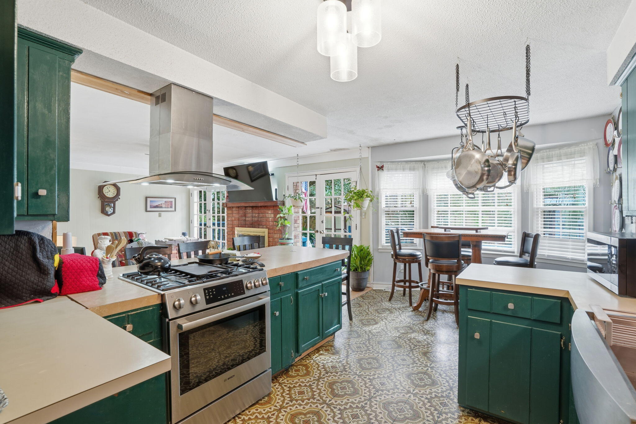 210 Pointer Drive Summerville, SC 29485 - Photo 5 of 26 10-web-or-mls-009_DSC09911_1