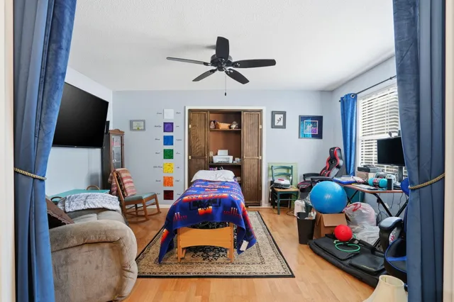 $305,000 | 210 Pointer Drive, Summerville, SC 29485