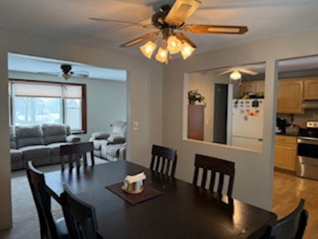 415 Pickering Street Manchester, NH 03104 - Photo 9 of 30