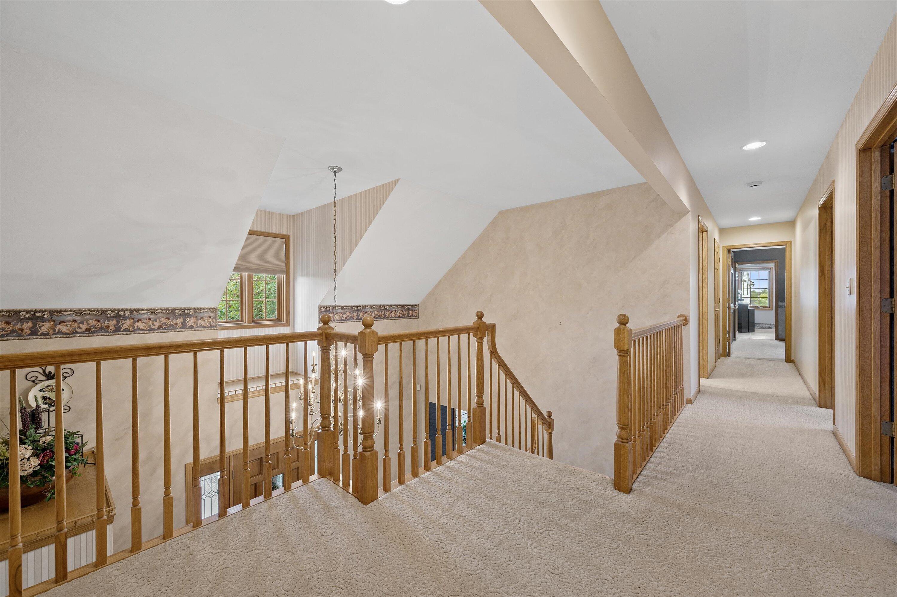 W299-n1828 Wind Ridge Court Delafield, WI 53072 - Photo 30 of 87 2nd Floor Hall